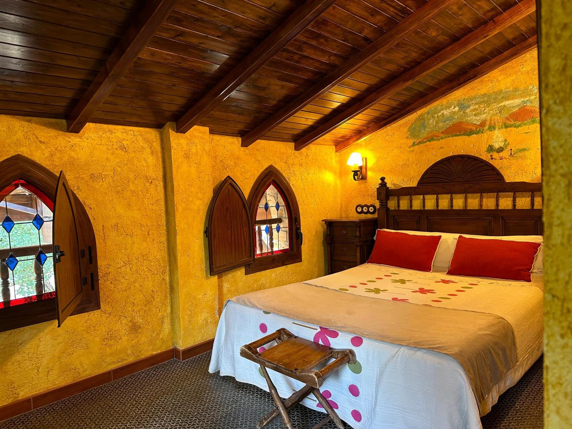 Holiday home Ermita Santa Maria De La Sierra *